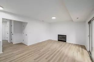219 Pinoak Ct, Delaware, OH 43015 - Photo 3
