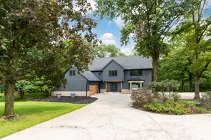 1560 Carriage Rd, Powell, OH 43065 - Photo 9