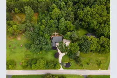 1560 Carriage Road, Powell, OH 43065 - Photo 3