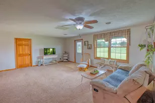 63736 Frazee Ln, McArthur, OH 45651 - Photo 5