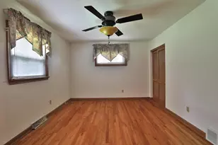 4249 Rowanne Rd, Columbus, OH 43214 - Photo 29