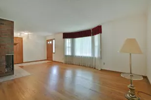 4249 Rowanne Rd, Columbus, OH 43214 - Photo 7