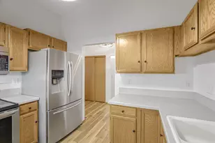 380 Wild Stallion Dr, Galloway, OH 43119 - Photo 13