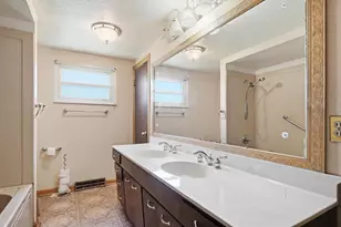 5417 Walshire Dr, Columbus, OH 43232 - Photo 13