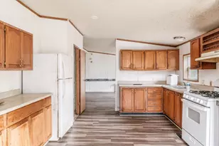 2801 Perdue Ave, Columbus, OH 43211 - Photo 9