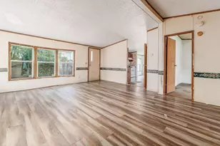 2801 Perdue Ave, Columbus, OH 43211 - Photo 5