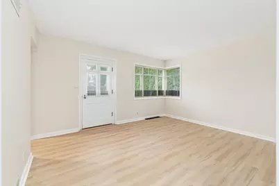 1967 Zollinger Road, Columbus, OH 43221 - Photo 9
