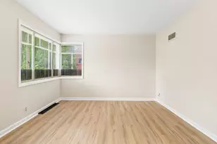1967 Zollinger Rd, Columbus, OH 43221 - Photo 11
