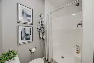 214 S Brinker Ave, Columbus, OH 43204 - Photo 13