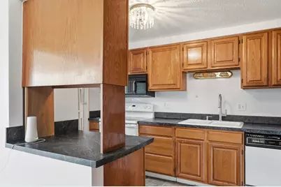 555 Fox Ridge Street, Columbus, OH 43228 - Photo 13