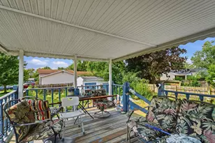 555 Fox Ridge St, Columbus, OH 43228 - Photo 35