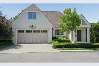 3445 London Court Drive, Columbus, OH 43221 - Photo 1