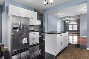 369 N Monroe Ave, Columbus, OH 43203 - Photo 17