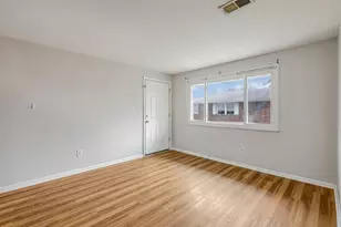 4651 Hilton Ave, Columbus, OH 43228 - Photo 5