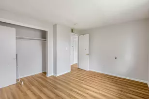 4651 Hilton Ave, Columbus, OH 43228 - Photo 13