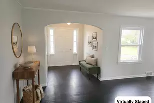 3950 Riverside Dr, Columbus, OH 43220 - Photo 11