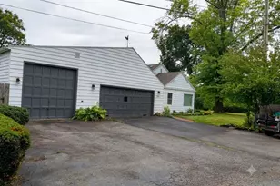 3950 Riverside Dr, Columbus, OH 43220 - Photo 35