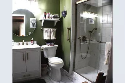 1058 Chatham Lane W, Delaware, OH 43015 - Photo 29