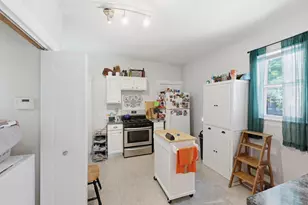 1172 Say Ave, Columbus, OH 43201 - Photo 9