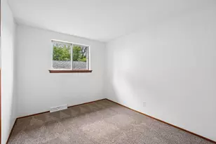 5188 Hacket Dr, Columbus, OH 43232 - Photo 17
