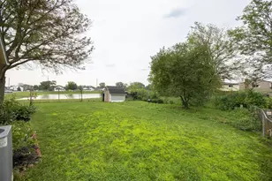 5727 Chanwick Dr, Galloway, OH 43119 - Photo 45