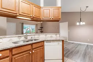 643 Kensington Dr, Heath, OH 43056 - Photo 17