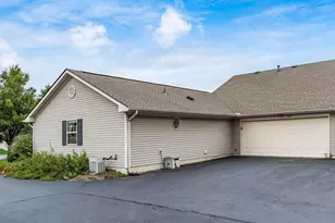 643 Kensington Dr, Heath, OH 43056 - Photo 5
