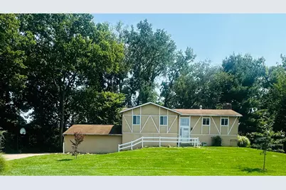 212 Pat Haven Drive, Pataskala, OH 43062 - Photo 1
