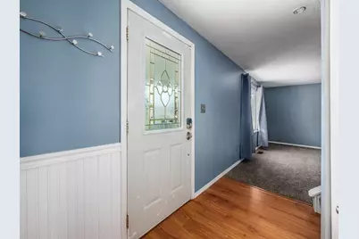 5960 Winterberry Drive, Galloway, OH 43119 - Photo 5