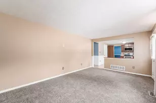 5960 Winterberry Dr, Galloway, OH 43119 - Photo 21