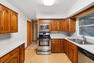2433 Fishinger Rd, Upper Arlington, OH 43221 - Photo 19