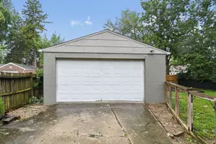 3015 Oaklawn St, Columbus, OH 43224 - Photo 25