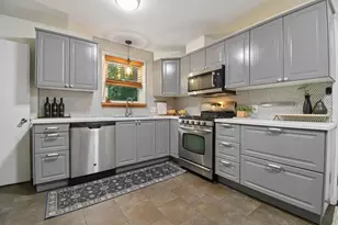 3015 Oaklawn St, Columbus, OH 43224 - Photo 9
