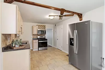 1857 Hess Boulevard, Columbus, OH 43212 - Photo 9