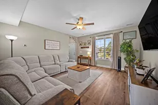 153 Paramus Ave, Newark, OH 43055 - Photo 1