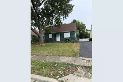 1278 E Kenworth Road, Columbus, OH 43224 - Photo 1