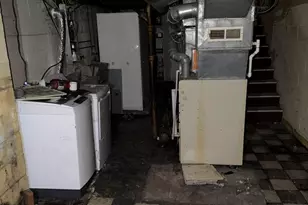 1278 E Kenworth Rd, Columbus, OH 43224 - Photo 13