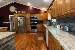 29430 Chestnut Dr, Albany, OH 45710 - Photo 7