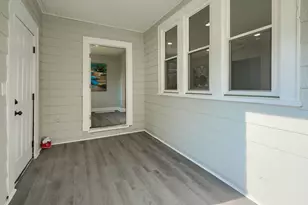 1071 Seymour Ave, Columbus, OH 43206 - Photo 7