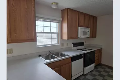 2049 Margo Road, Columbus, OH 43229 - Photo 5
