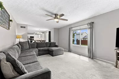 841 Lakeway Court W, Westerville, OH 43081 - Photo 21