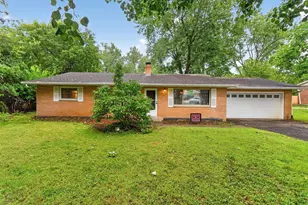 3483 Maple Shade Ct, Columbus, OH 43228 - Photo 3