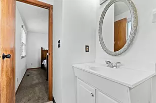 5723 Greendale Dr, Galloway, OH 43119 - Photo 19
