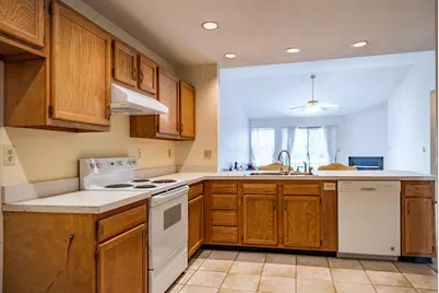 4792 Parkwick Drive, Columbus, OH 43228 - Photo 9
