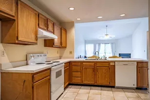 4792 Parkwick Dr, Columbus, OH 43228 - Photo 9