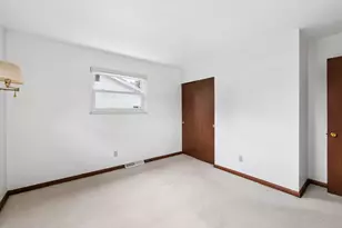 1069 Kennington Ave, Columbus, OH 43220 - Photo 35