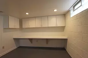 925 S Chesterfield Rd, Columbus, OH 43209 - Photo 37