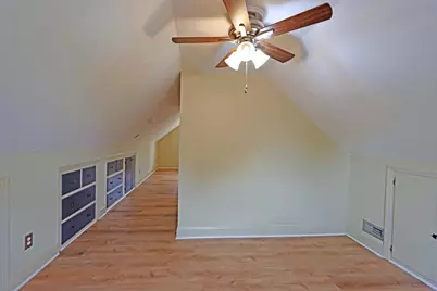 925 S Chesterfield Road, Columbus, OH 43209 - Photo 25