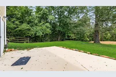 300 Eastlawn Circle, Zanesville, OH 43701 - Photo 55