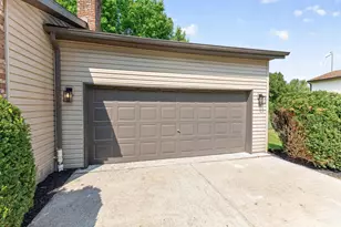 353 Florence Dr, Pickerington, OH 43147 - Photo 7